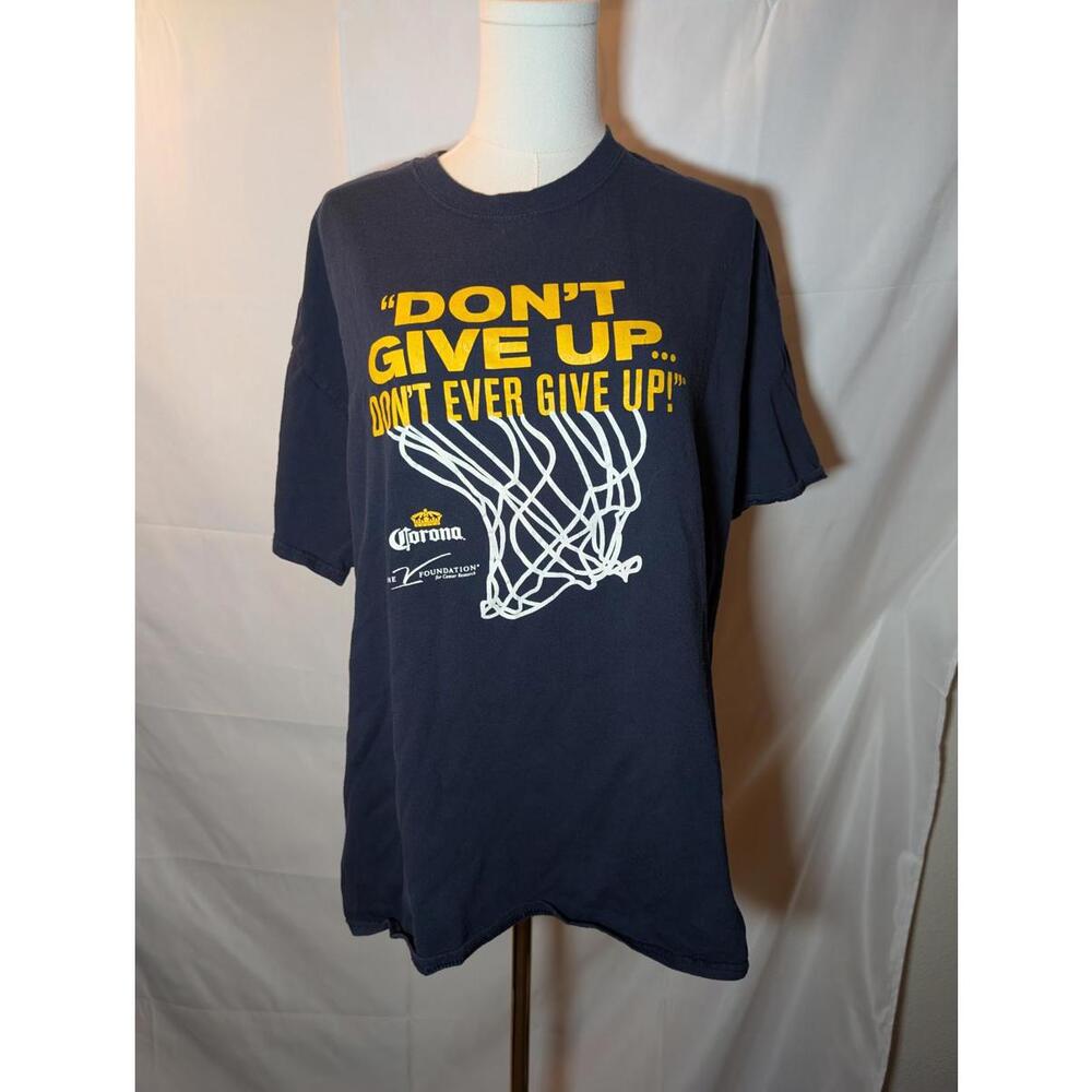 Corona Unisex XL Motivational Graphic T-Shirt "Don't Give Up" Navy Blue